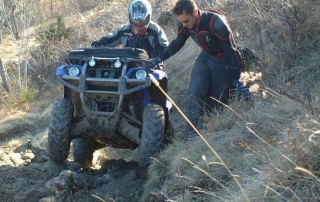  Ir con su propio cuatrimoto 